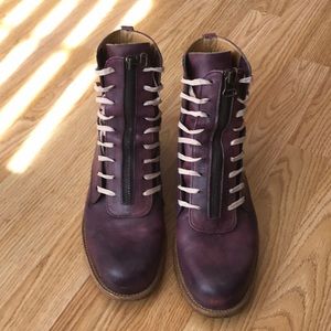 Esquivel Battalion Leather Combat Boots Size 9.5